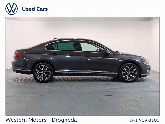 Volkswagen Passat 2022