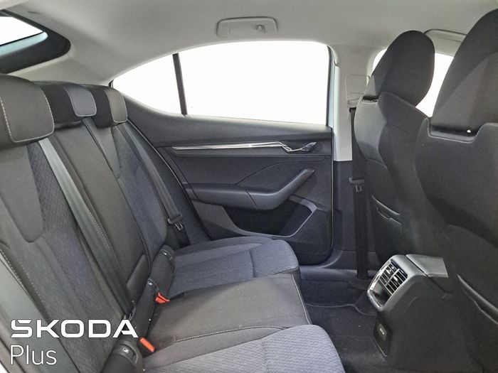 Skoda Octavia 2024