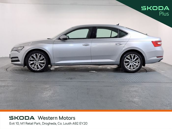 Skoda Superb 2023