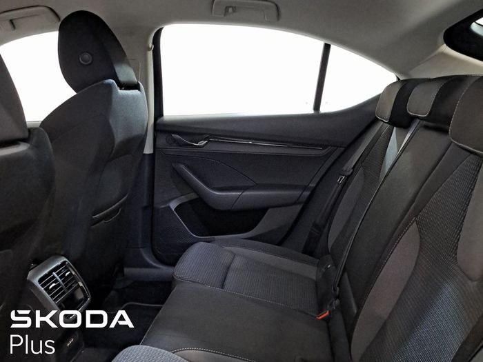 Skoda Octavia 2023