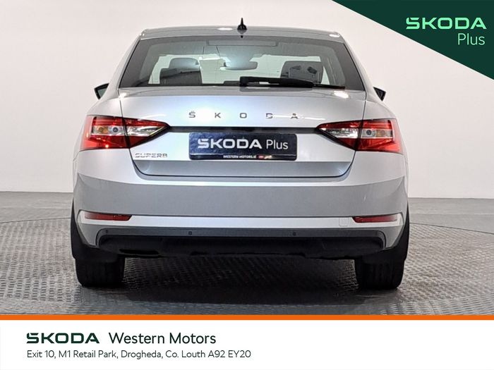 Skoda Superb 2023
