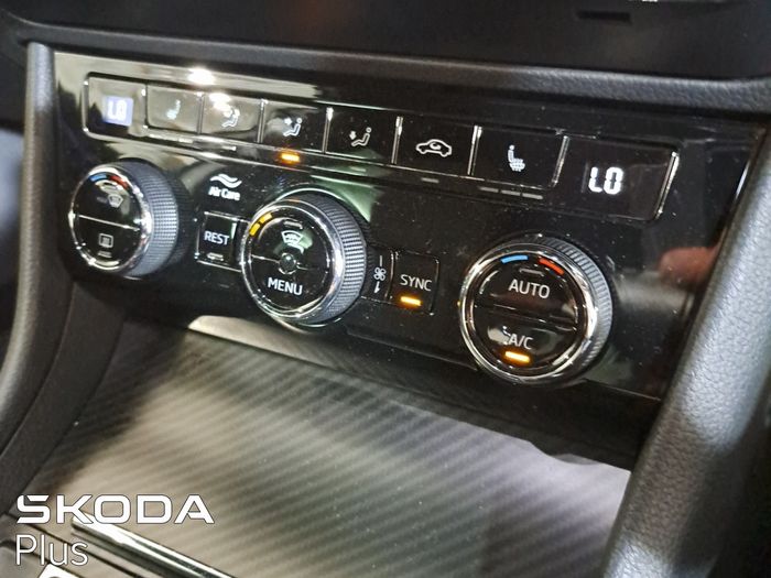 Skoda Superb 2023