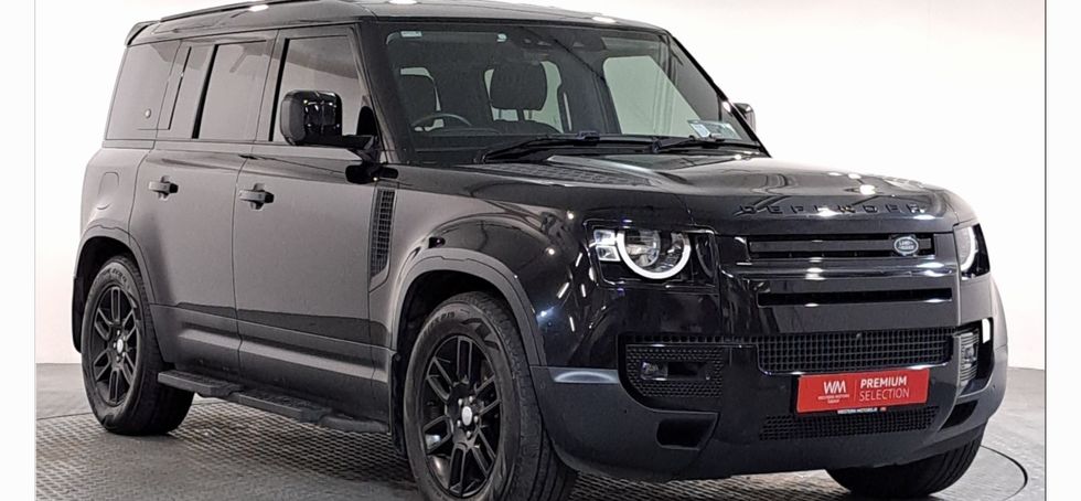 Land Rover Defender 2023