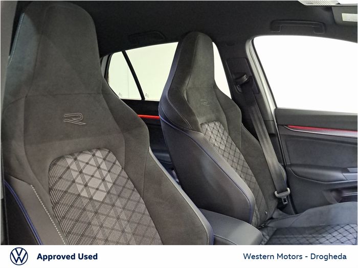 Volkswagen Golf 2026