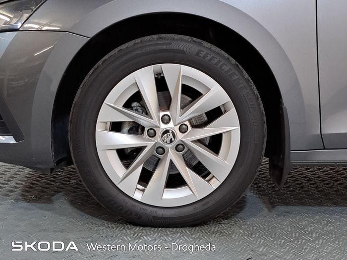 Skoda Octavia 2023