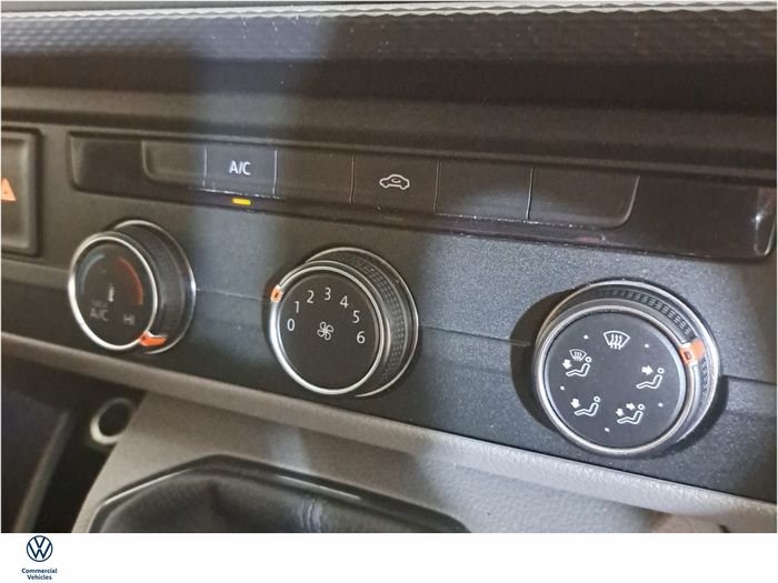 Volkswagen Transporter 2023