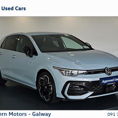Volkswagen Golf 2025