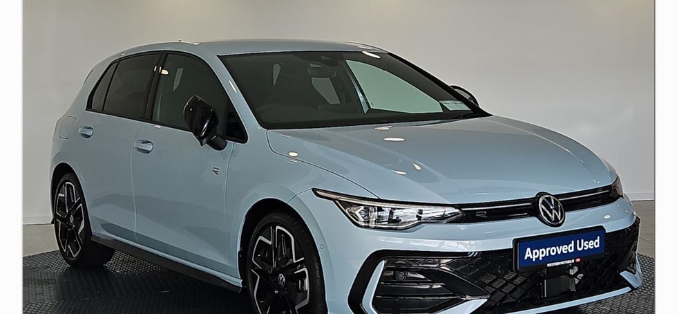 Volkswagen Golf 2025
