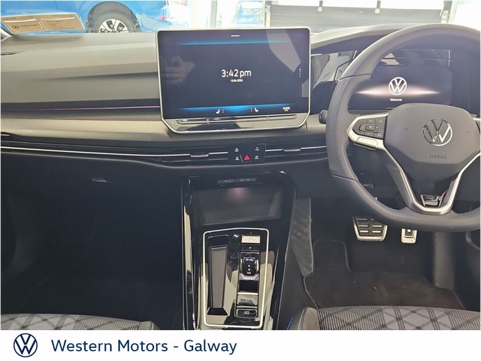 Volkswagen Golf 2025