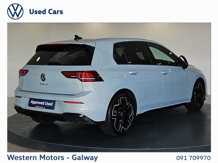 Volkswagen Golf 2025