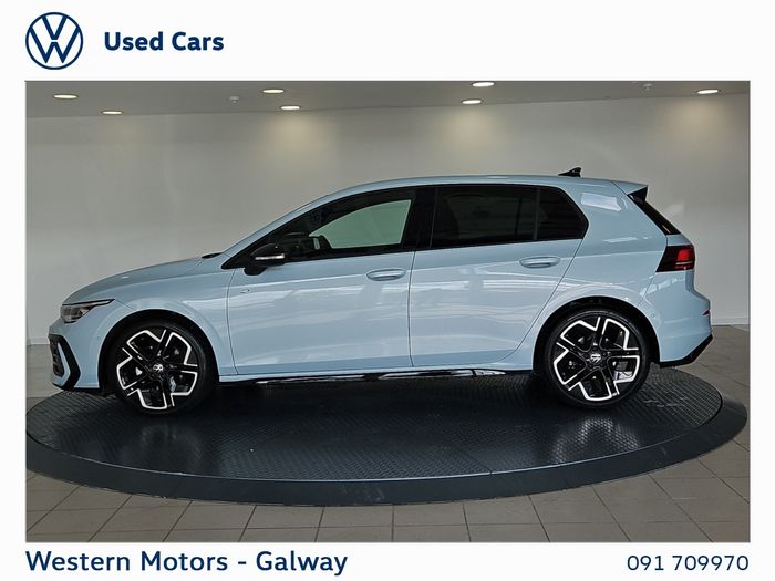 Volkswagen Golf 2025