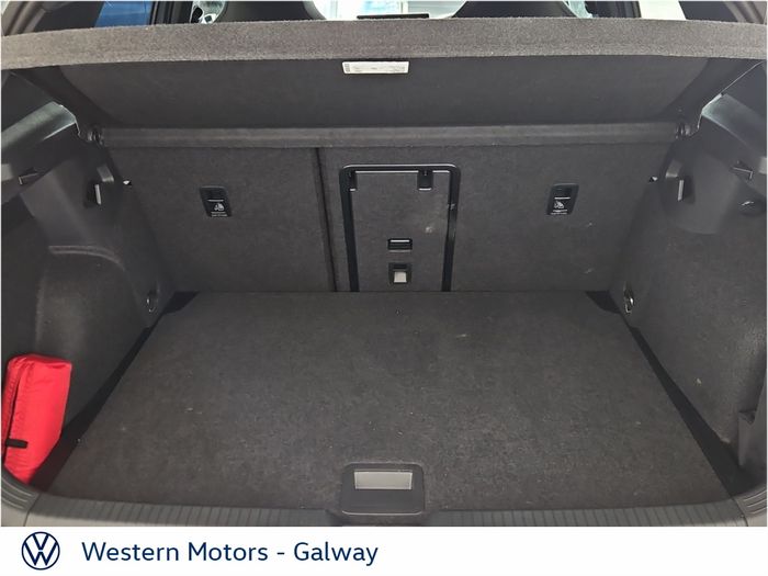 Volkswagen Golf 2025
