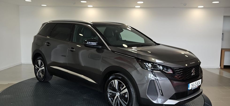 Peugeot 5008 2025