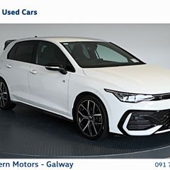 Volkswagen Golf 2025