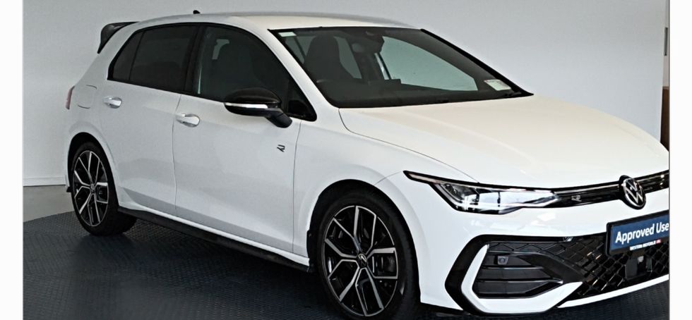 Volkswagen Golf 2025