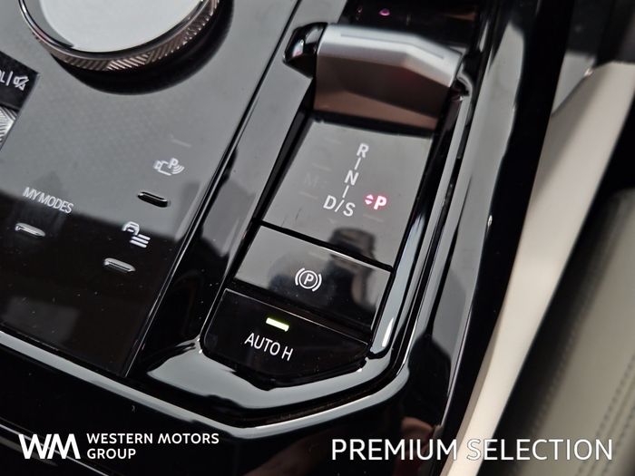 BMW 5 Series 2025