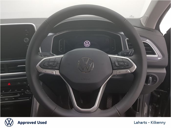 Volkswagen T-Roc 2023