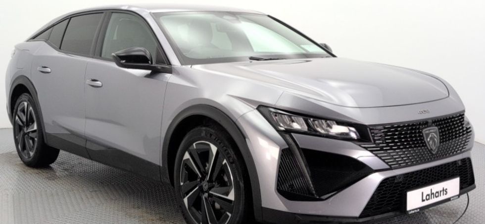 Peugeot 408 2023