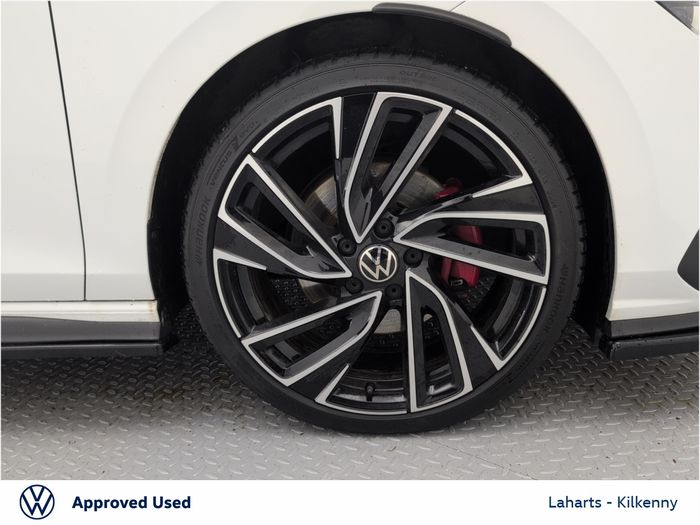 Volkswagen Golf 2023
