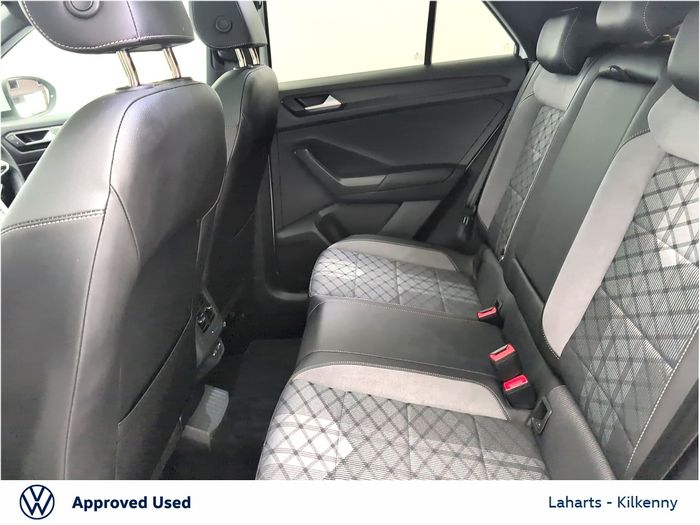 Volkswagen T-Roc 2023