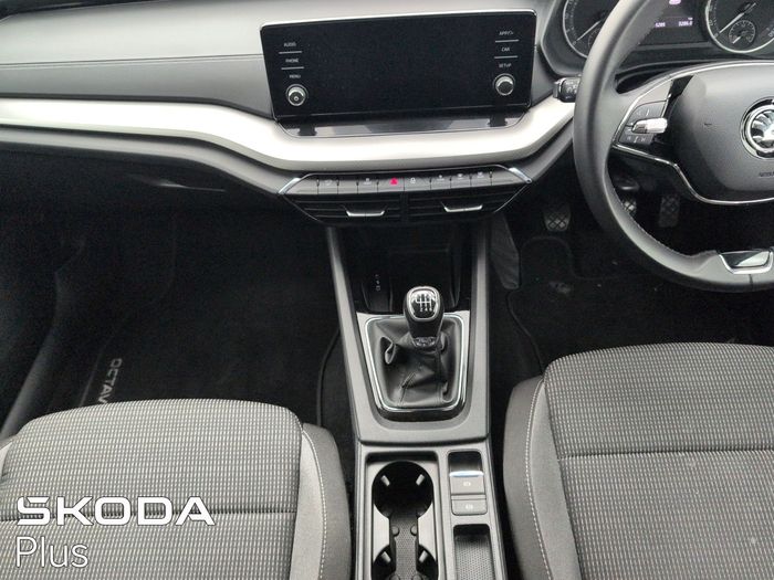 Skoda Octavia 2023