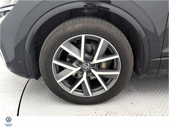 Volkswagen Touareg 2025
