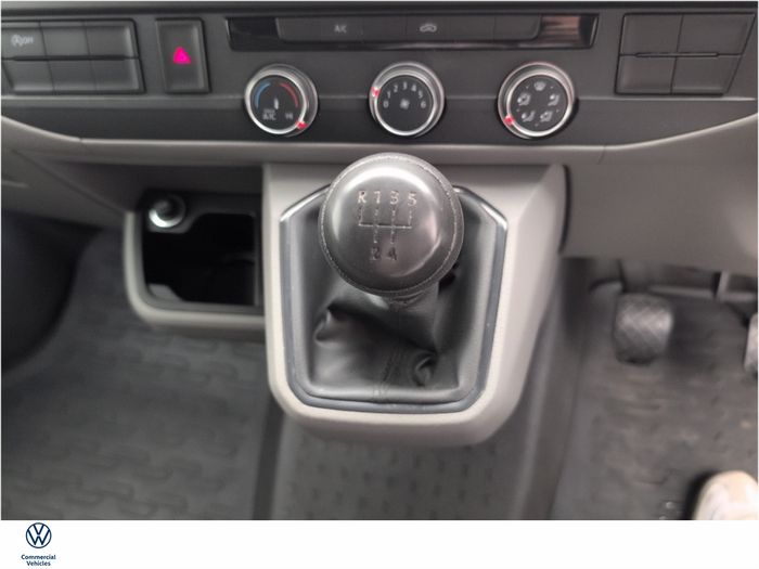 Volkswagen Transporter 2024