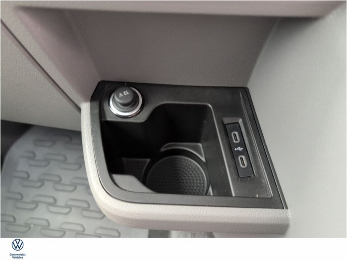 Volkswagen Transporter 2024