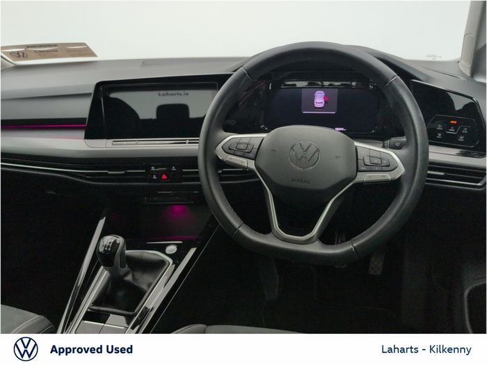 Volkswagen Golf 2024