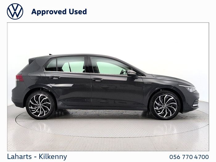 Volkswagen Golf 2024