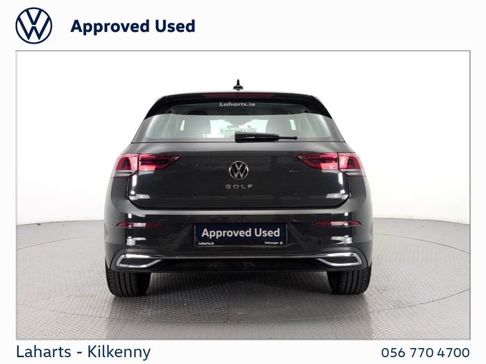Volkswagen Golf 2024