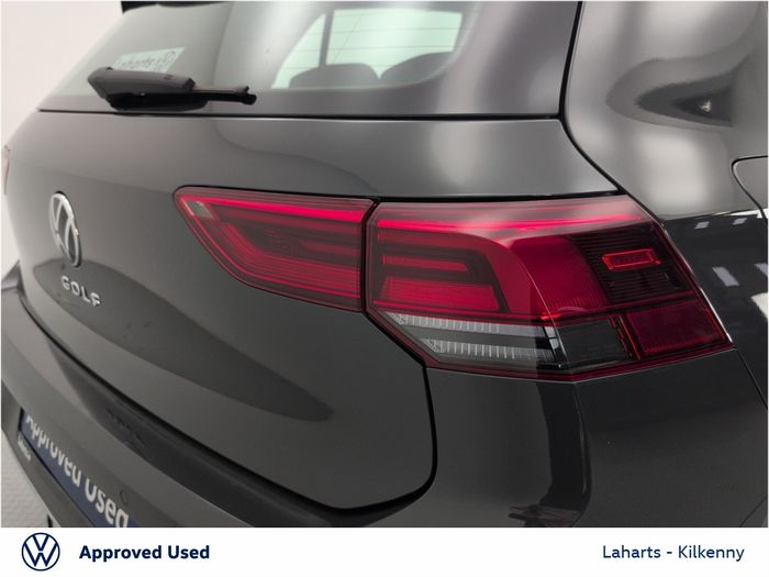 Volkswagen Golf 2024