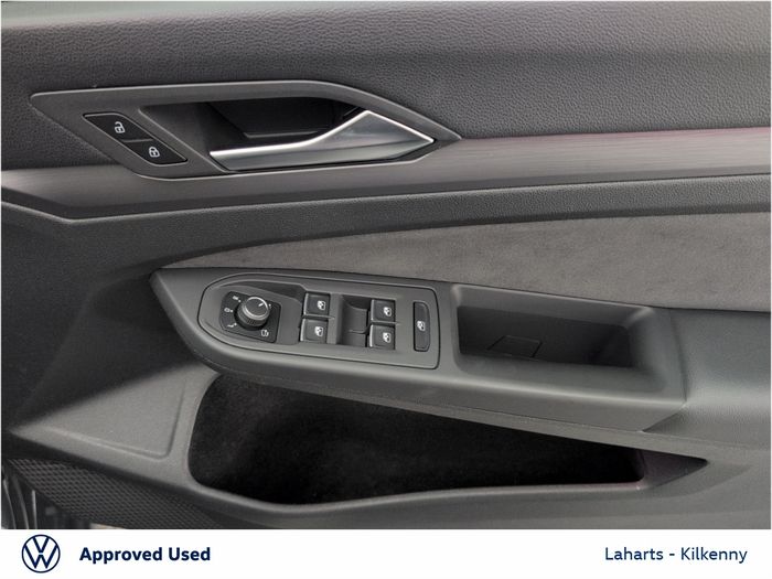 Volkswagen Golf 2024
