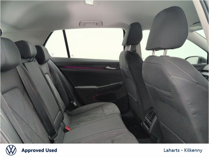 Volkswagen Golf 2024