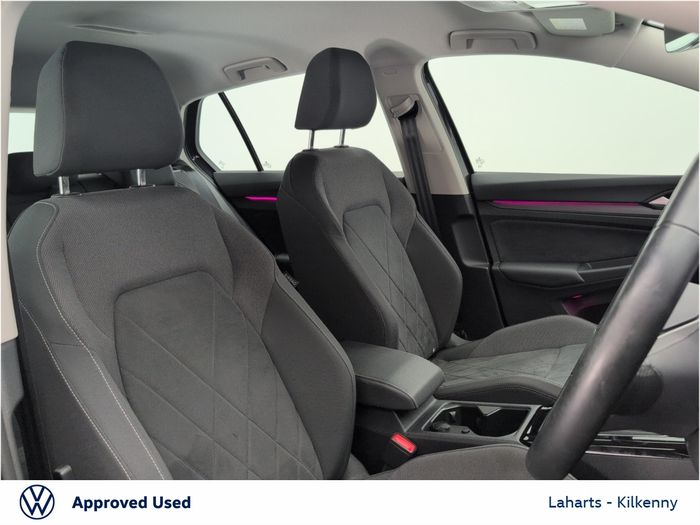 Volkswagen Golf 2024