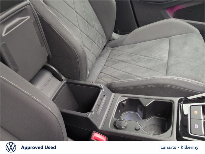 Volkswagen Golf 2024