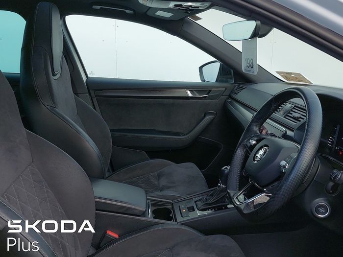 Skoda Superb 2023