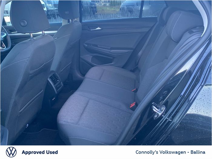 Volkswagen Golf 2025