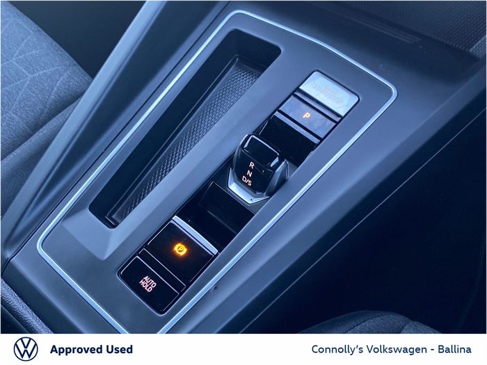 Volkswagen Golf 2025