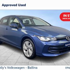 Volkswagen Golf 2025