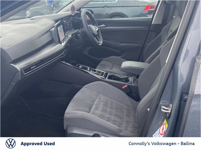 Volkswagen Golf 2024
