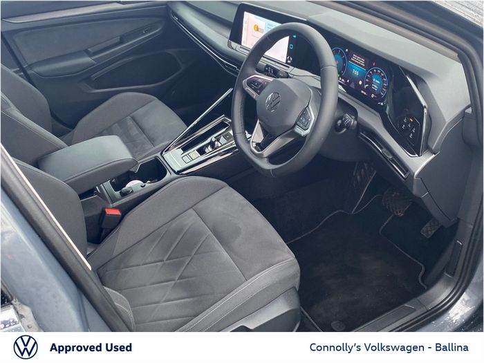 Volkswagen Golf 2024