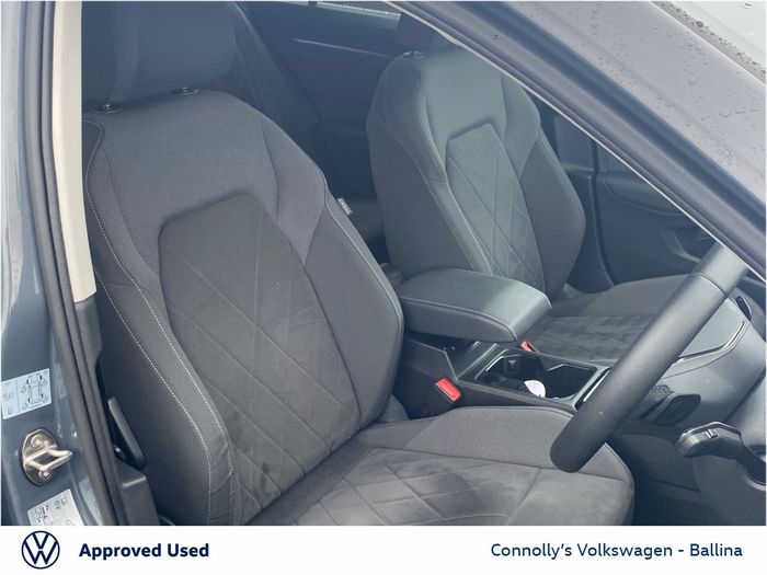 Volkswagen Golf 2024