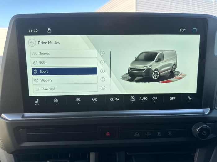 Volkswagen Transporter 2025