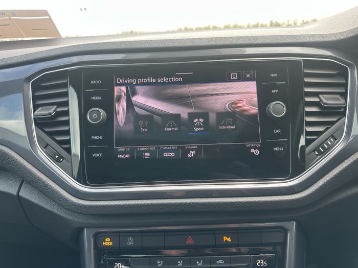 Volkswagen T-Roc 2021