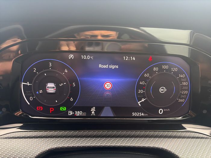 Volkswagen Golf 2024