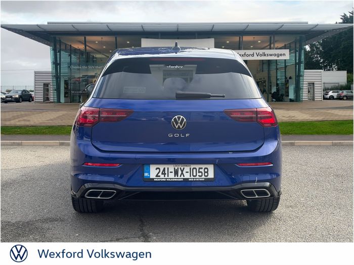 Volkswagen Golf 2024