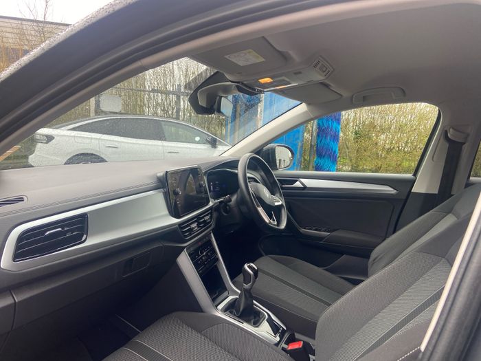 Volkswagen T-Roc 2023