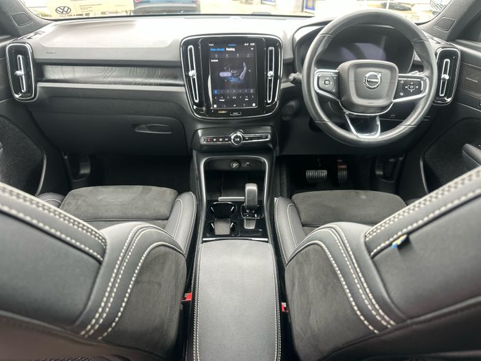 Volvo XC40 2022
