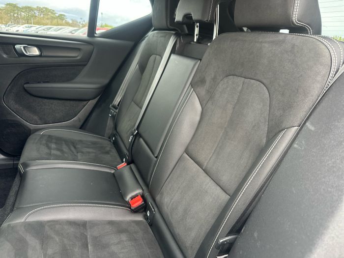 Volvo XC40 2022